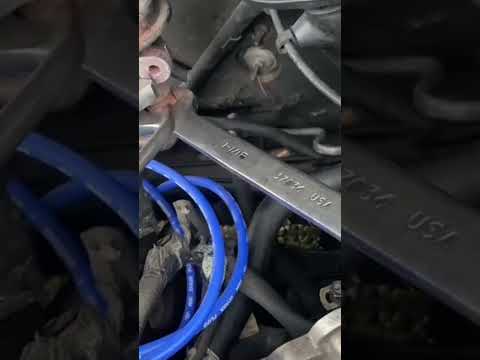 How To Change A EGR Valve on A 2004 Ford Taurus! #tutorial - YouTube