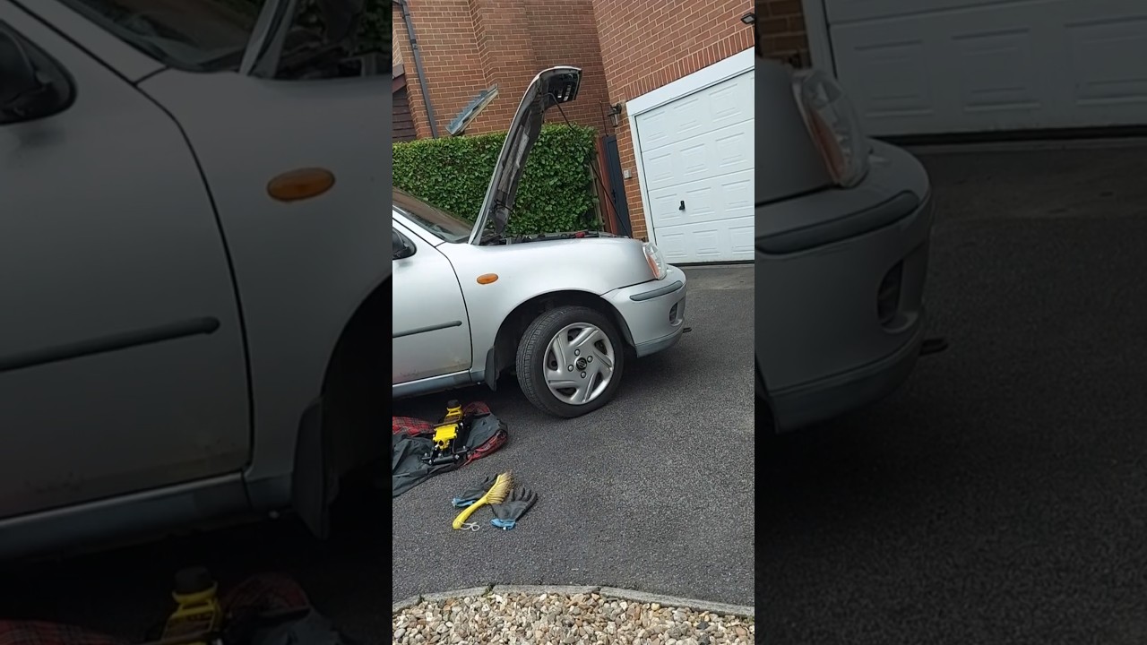 Nissan Micra K11: Rusty Exhaust Vs Screwdriver