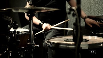 One and none. ( Drums + Tape Delay Experiment)