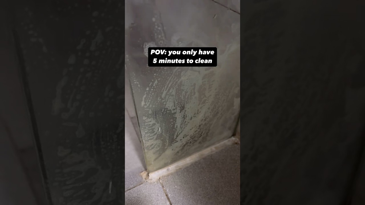 Electric cleaning brush 9 in 1 (Pointed brush, wool, cloth, sponge, and many more)