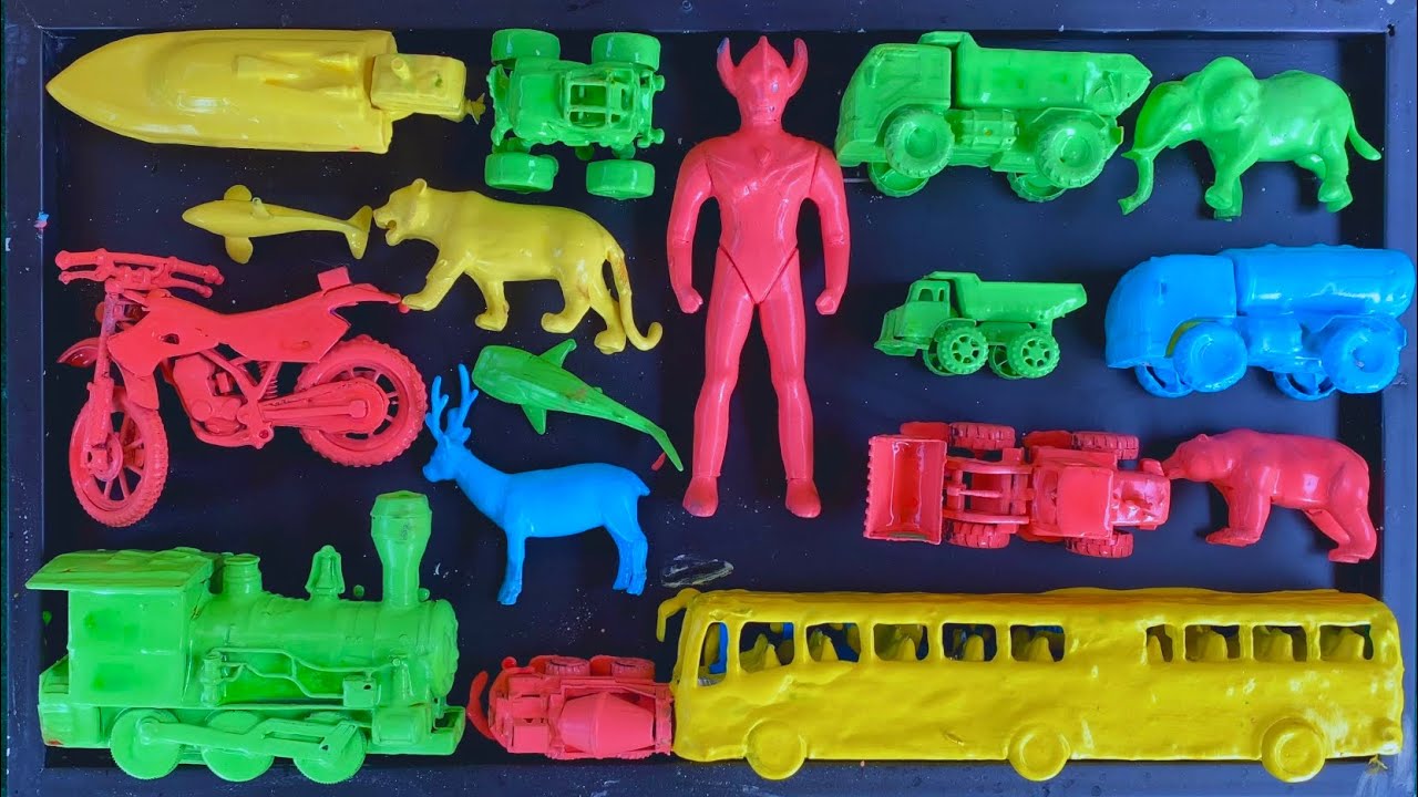 Membersihkan Mainan Mobil Mobilan,bus tayo,mobil molen,kereta Thomas,motor cros,Ultraman