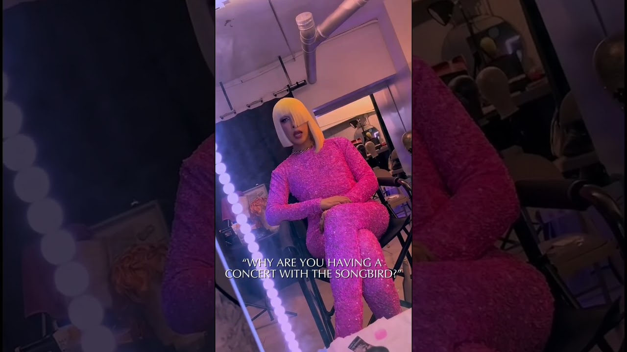 August is going to be ICONIQUE! 