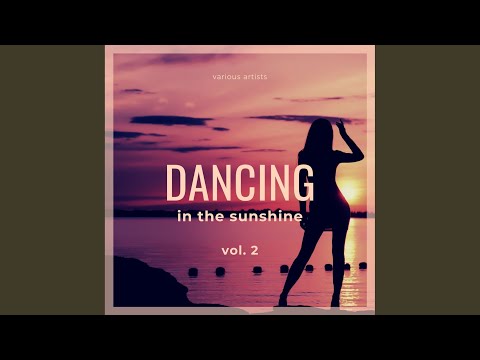 YouTubeでWherever You Are (Play and Boy Mix)を視聴