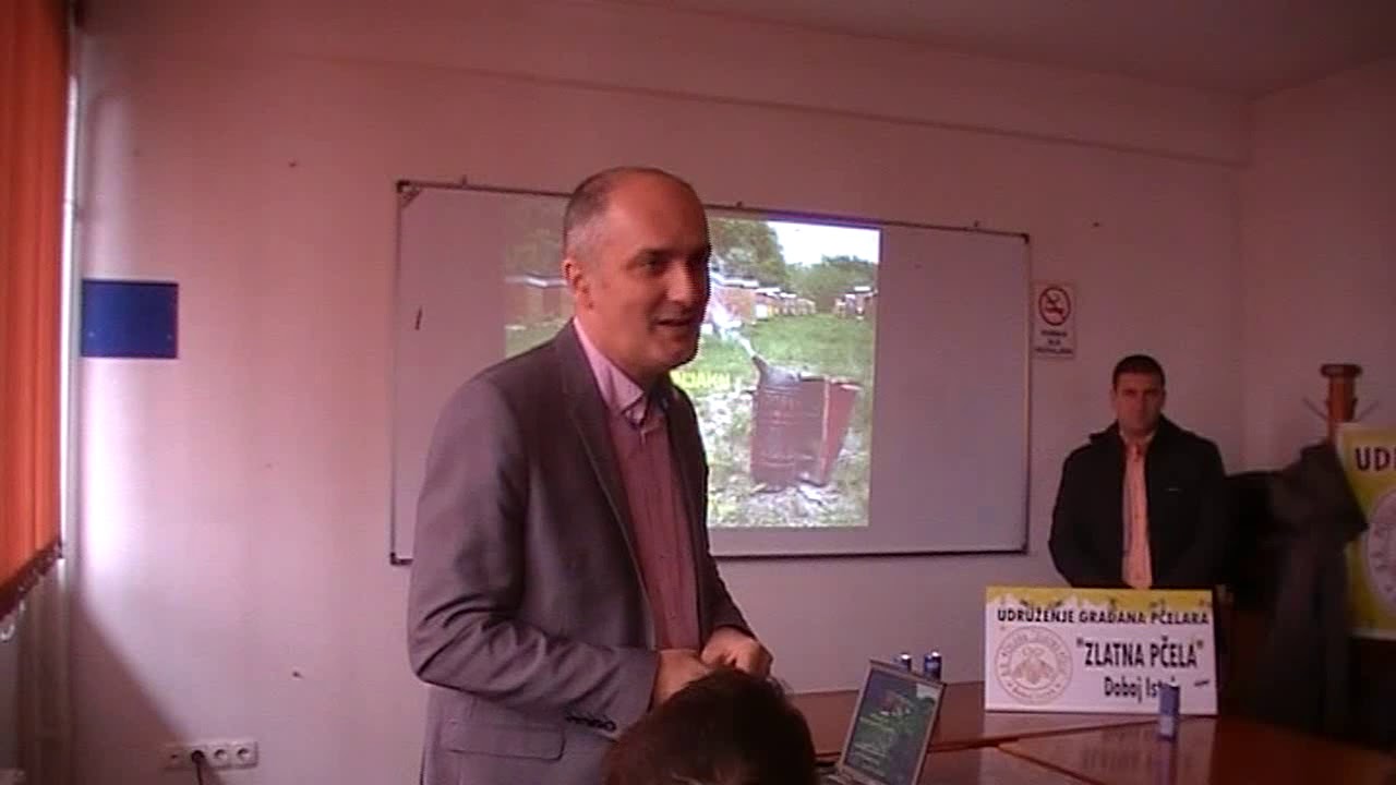 Pčelarsko predavanje koje je održao Dr Goran Mirjanić.