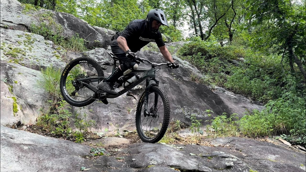 “Tech Tips:” Riding “Zig Zag” down “Squamish-ish”