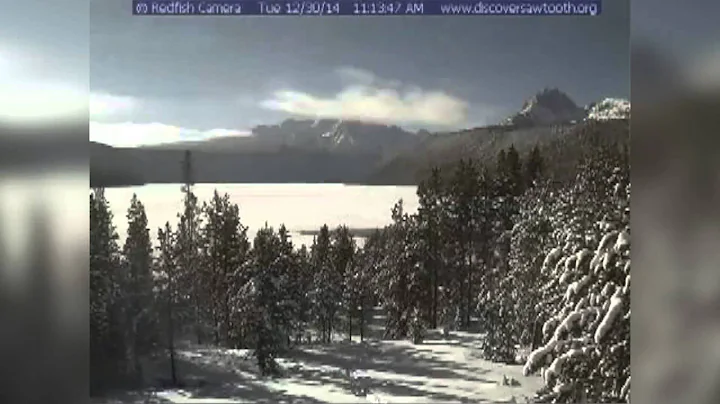 Watch a 4.5-Mile Lake Freeze in Amazing Time-Lapse Video