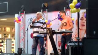 Video thumbnail of "Ivo Linna - Aeg ei peatu (Rakvere)"