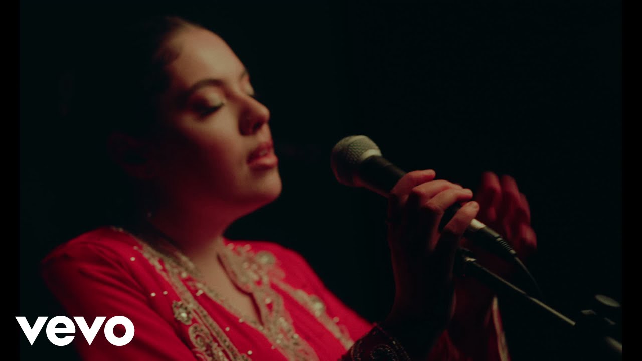 Yazmine MB - DONE MY TIME adlı videoyu YouTube'da izle Yazmine MB - DONE MY TIME adlı videoyu YouTube'da izle