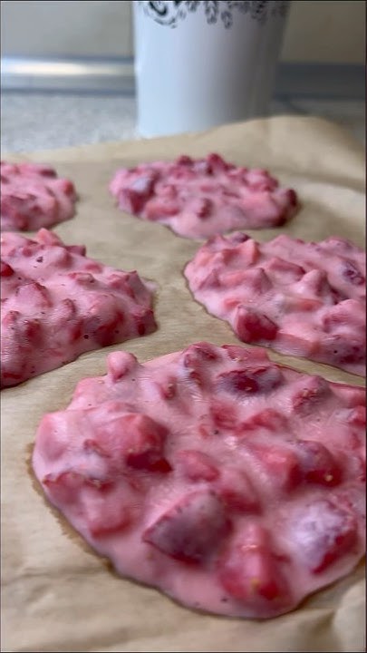 ЛЕТНИЙ КЛУБНИЧНЫЙ ДЕСЕРТ ВСЕГО ИЗ ТРЁХ ИНГРЕДИЕНТОВ🍓#cooking #рецепты # ...