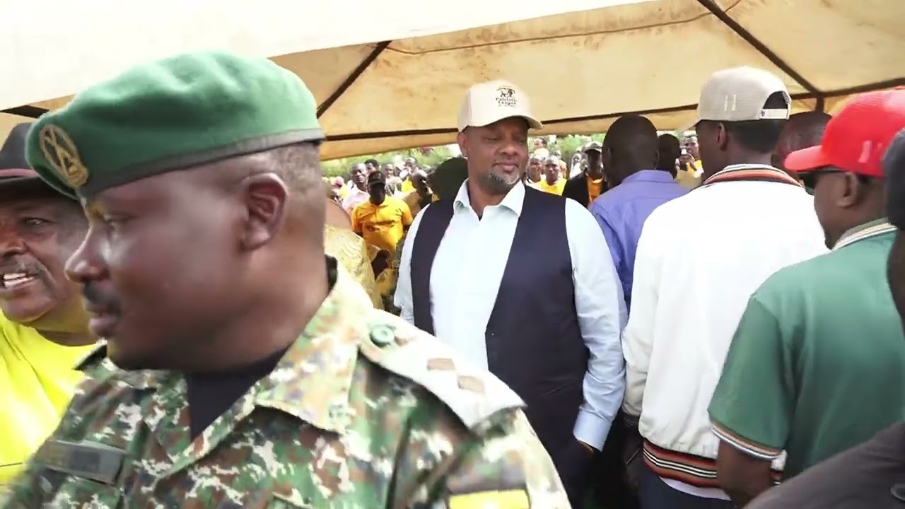 BEBE COOL, TOYOTA, GEN RWASHANDE, NE EMMA BAYINGIDDEWO E SEMBABULE