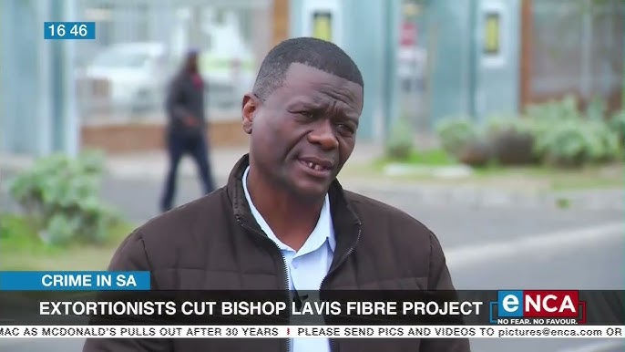 Bishop Lavis : interview live on expresso (17.04.2012) - YouTube
