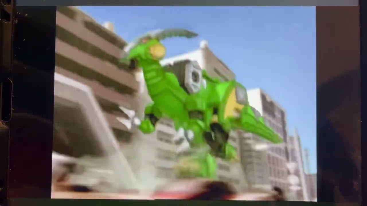 Power Rangers Dino thunder auxiliary zords racing into battle 2