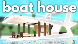 Recreating the BROOKHAVEN BOAT HOUSE in Bloxburg! by insomnia 79,199 views 4 months ago 15 minutes