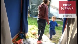 イタリア中部地震の被災家族、いまだにテント生活