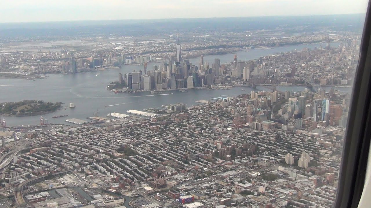 landing in New York LaGuardia Airport RWY 04 YouTube