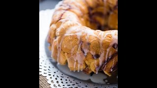 Cinnamon Roll Monkey Bread