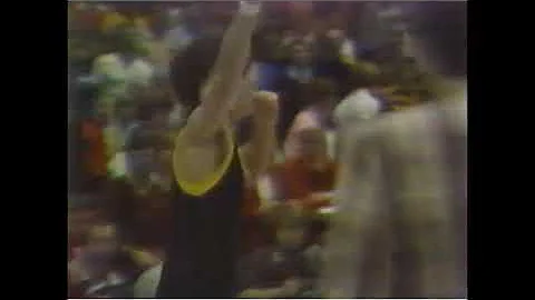 1983 IA HS St  Finals 119 lbs  Terry Cook of Spenc...