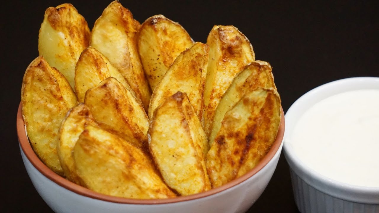 Rustikale Kartoffeln (Ofenkartoffeln) mit Knoblauchsauce - einfache und ...