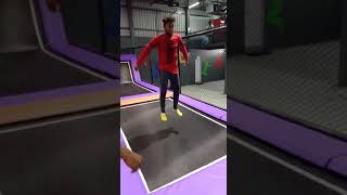 Happy jump trampoline park