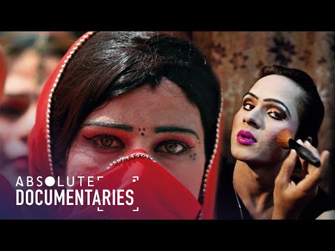 BEING TRANSGENDER AND LIVING IN PAKISTAN