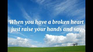 Praise His Name [Lyrics] - Jeff & Sheri Easter