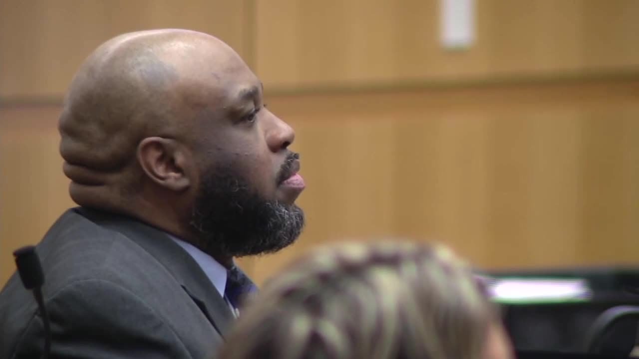 Man goes on trial accused of 8 killings in metro Phoenix in 2017 - YouTube
