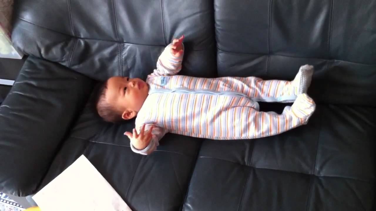 赤ちゃんの運動 Youtube