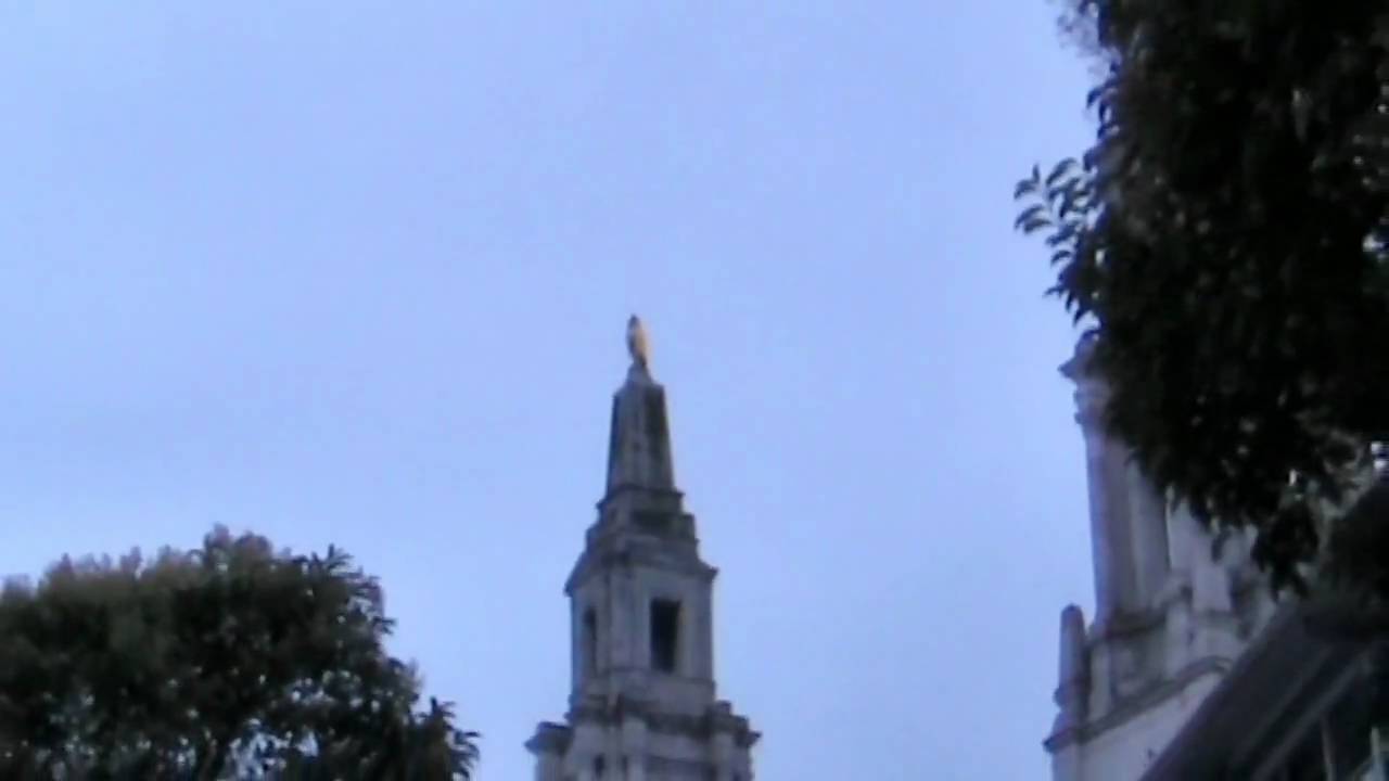 Leeds Civic Hall Owl HD