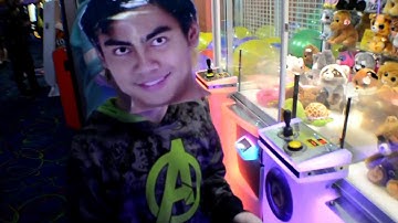How To Hack Arcade Claw Machines | 100% WIN RATE | Arcade Hackers not