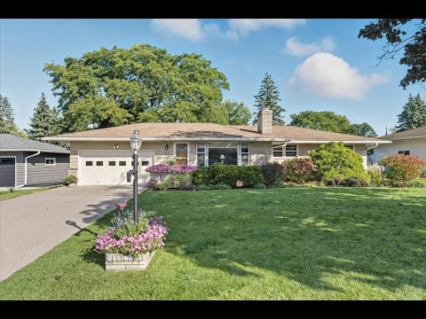 1465 Woodlynn Avenue, Roseville, MN home video tour