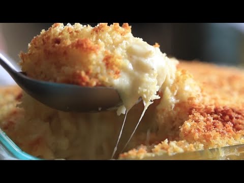 Three Cheese Mac and Cheese with Panko Bread Crumb Topping