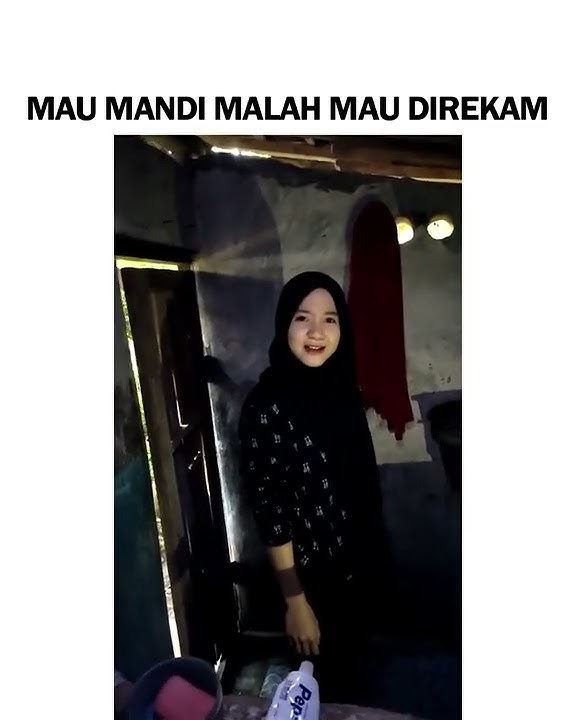 Hijaber Mandi Malah Direkam