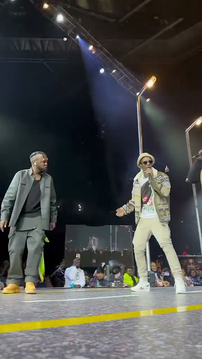 KWESTA PERFOMING WITH ZAKWE & DUNCAN #The16thBAR