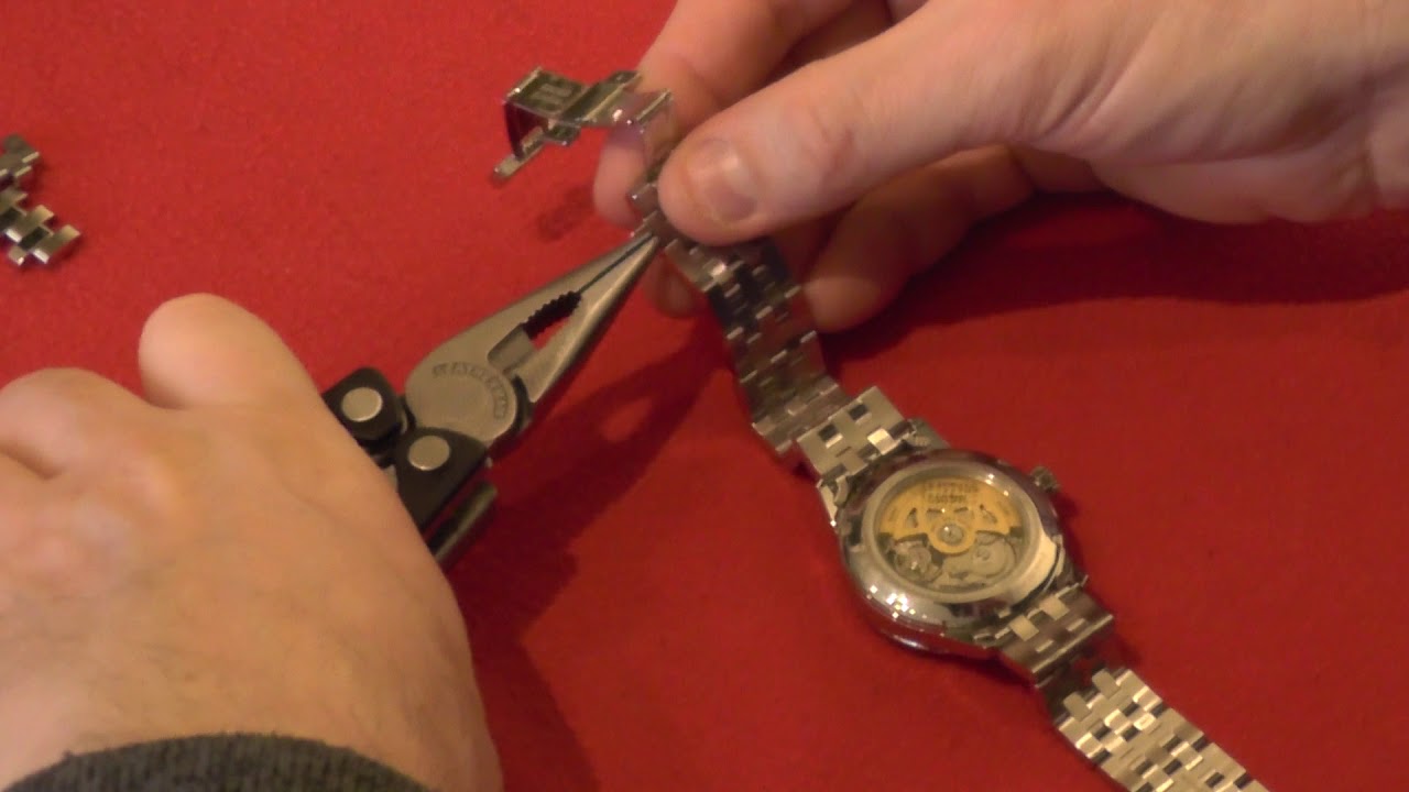 How To Adjust The Bracelet On A Seiko Presage Bracelet SARY079 (SSA341J1) -  YouTube