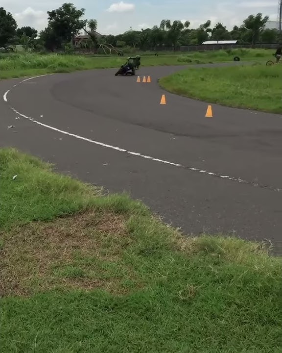 LATIHAN ROAD RACE #MXKING#YAMAHA#ROADRACE@ALDIAZ_AQSAL69