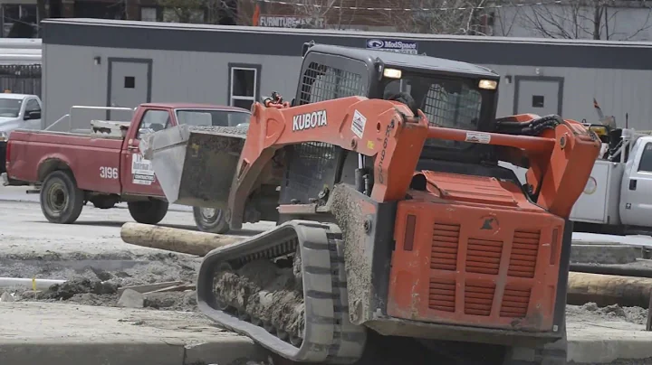Kubota SVL90-2 Track Loader Working