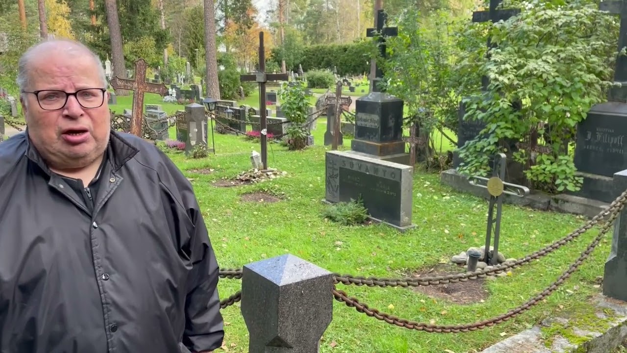 Heikki Tarman Joensuun ortodoksisen hautausmaan esittelykierros 2023