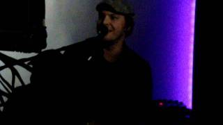 Gavin DeGraw "Not Over You" Alice 97.3 Acoustic Lounge 06.10.2011 screenshot 5