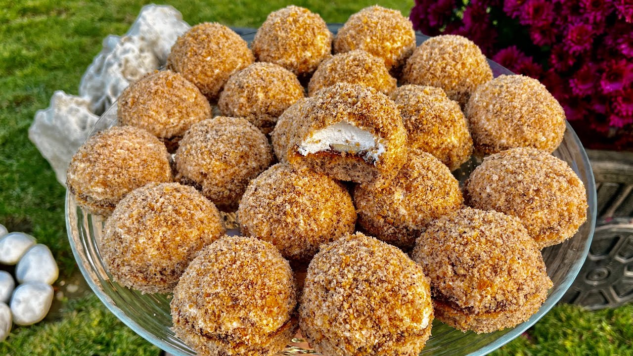 Thirni Shoqet në Kafe 🥰 dhe bëni këto Ëmbëlsira Super të Shijshme me Arra 👌🥰