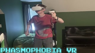 I'm in enormous amount of pain from this game | Phasmophobia VR