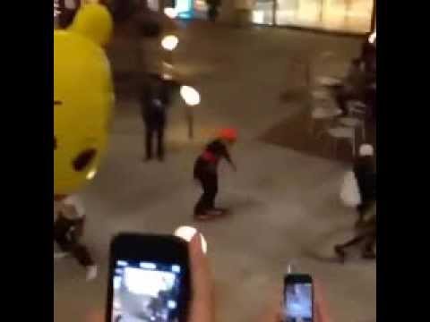 Justin Bieber at the mall skateboarding in Beijing, China!