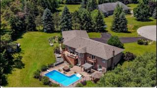 3211 CHARBROOK CRES