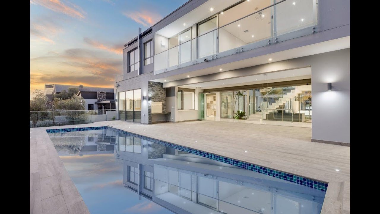 EXTRAORDINARY MASTERPIECE FOR SALE IN WATERFALL COUNTRY ESTATE, SOUTH AFRICA