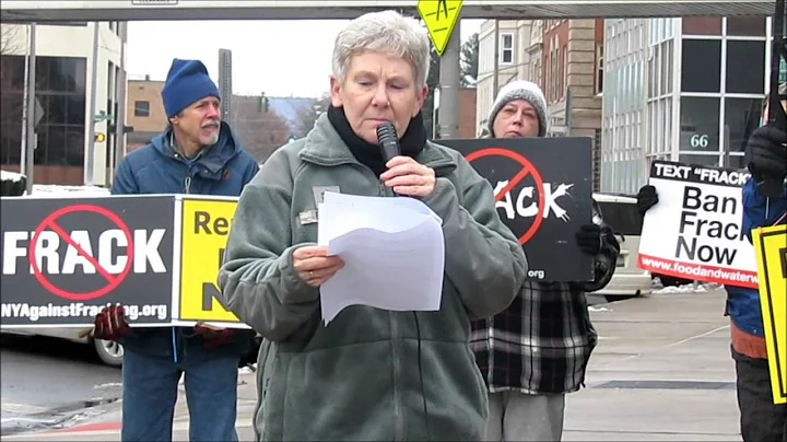 Colleen Boland Speaks at NY Rally -  Retired Air F...
