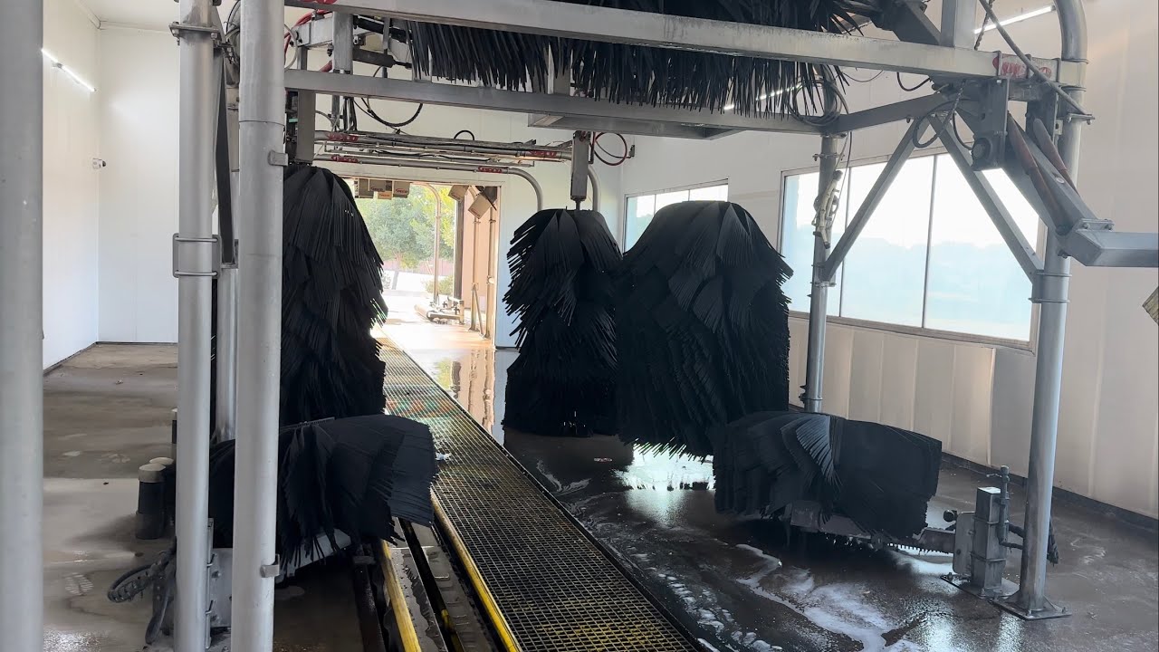 Whitewater Express Car Wash Crowley TX Site (Outside View) PECO Tunnel