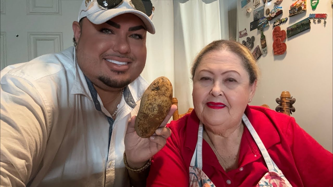 CHEESY BIRRIA BAKED POTATOES RECIPE • Finger Lickin Good!