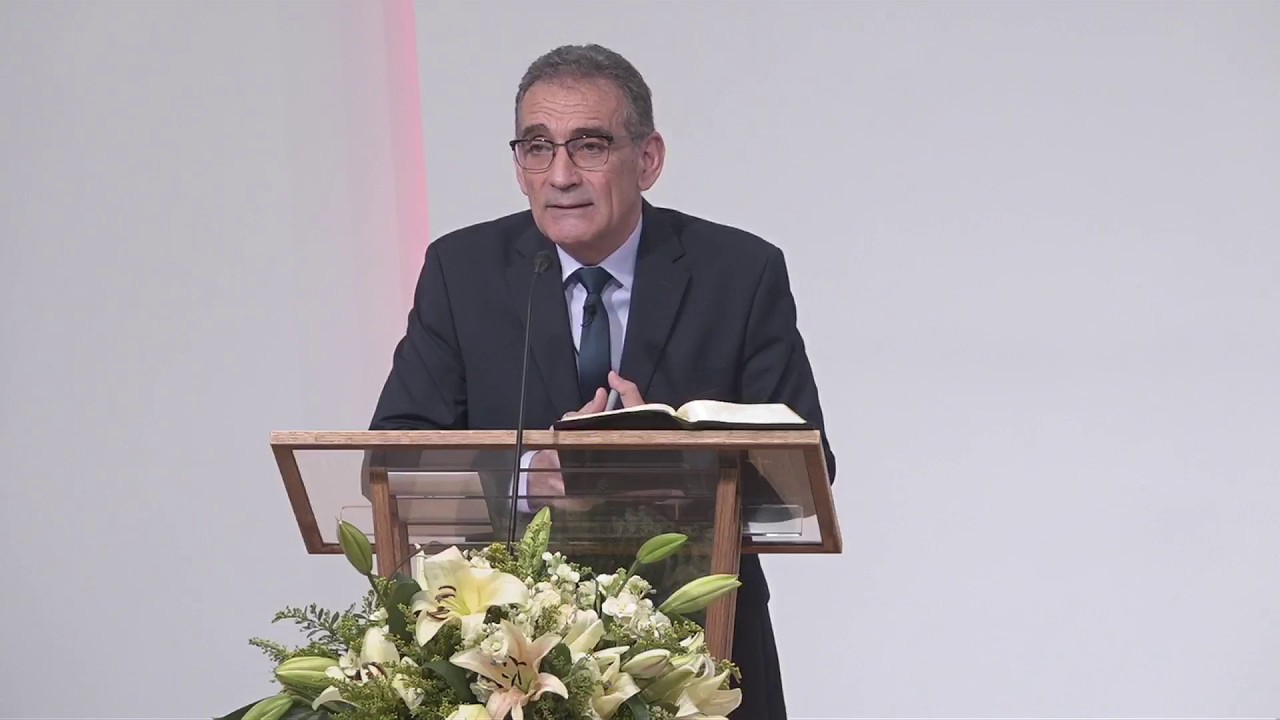 Valentin Dănăiață - Vindecarea slăbănogilor