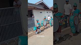 Ikan Dalam Kolam Drumband Putra Bw shorts