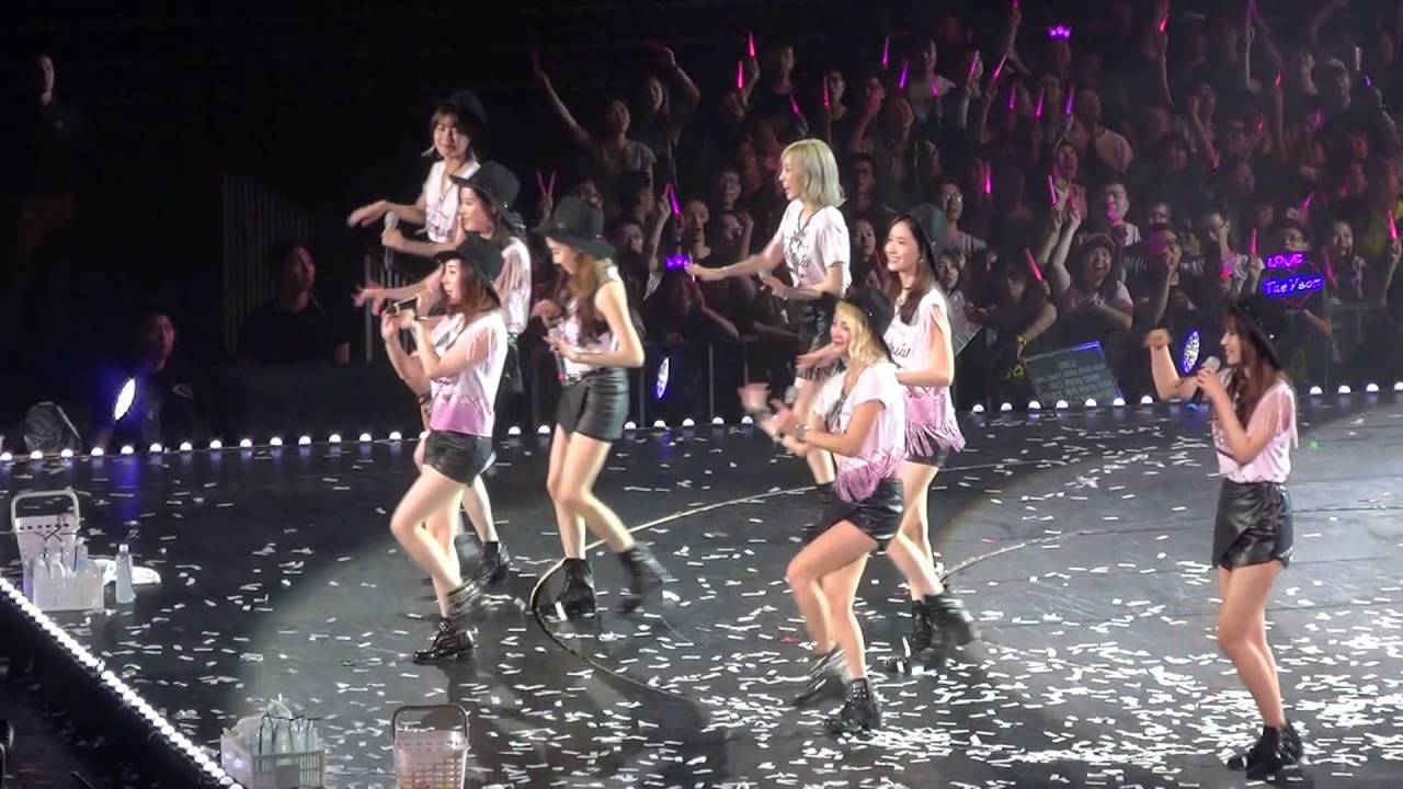 160507 Party + fan event