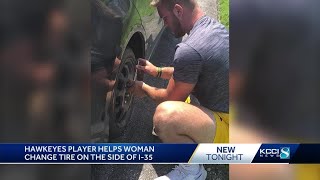 Hawkeyes player helps woman change tire on the side of I-35